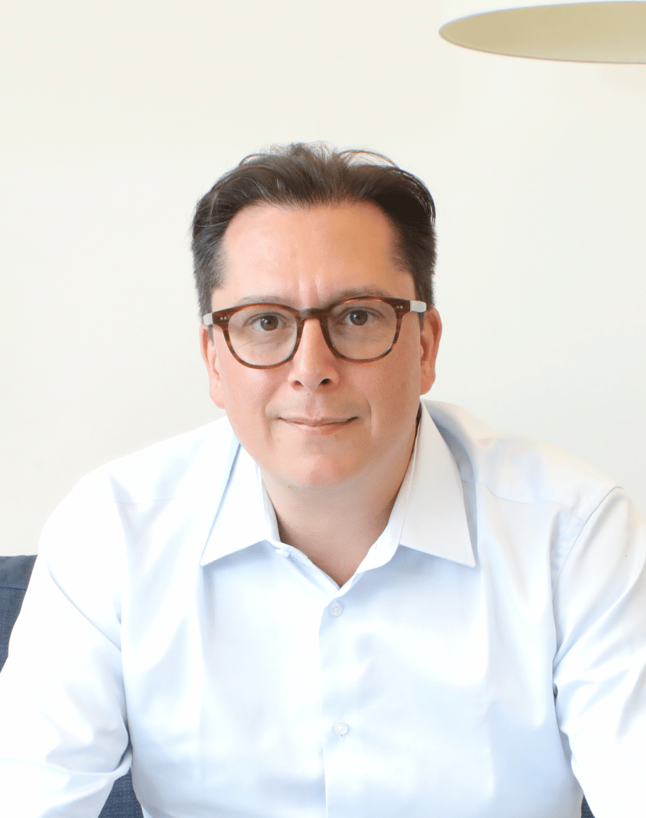 Christopher SULLIVAN